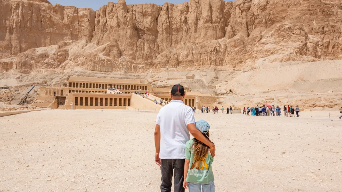 Relaxing Family Holidays: Excursions in Hurghada for Expectant Mothers and Families with Young Children