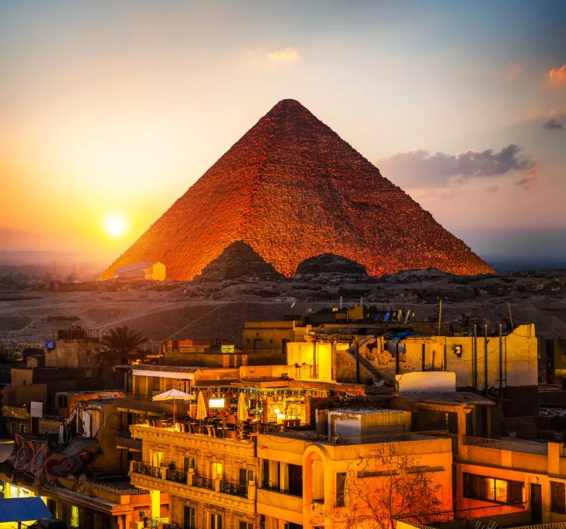 Pyramids Trip from Hurghada: What You Can Really See in One Day