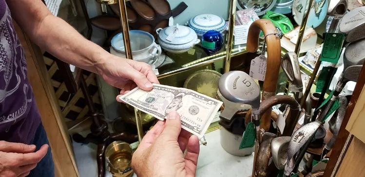 Trinkgeld in Ägypten: 15 Tipps zu Bakschisch & Verkäufern