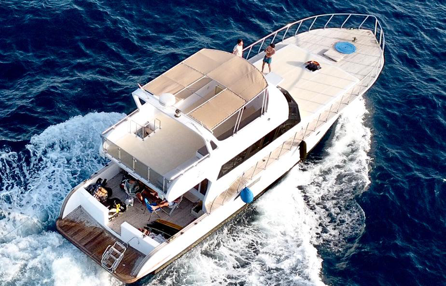 Privates Boot Hurghada | Charter auf dem Roten Meer mit individuellen Reiserouten  