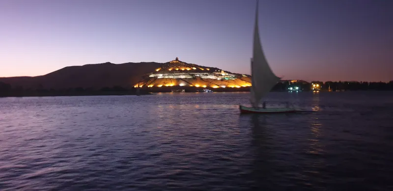 Private 3-Tage-Reise nach Luxor, Assuan & Abu Simbel ab Hurghada
